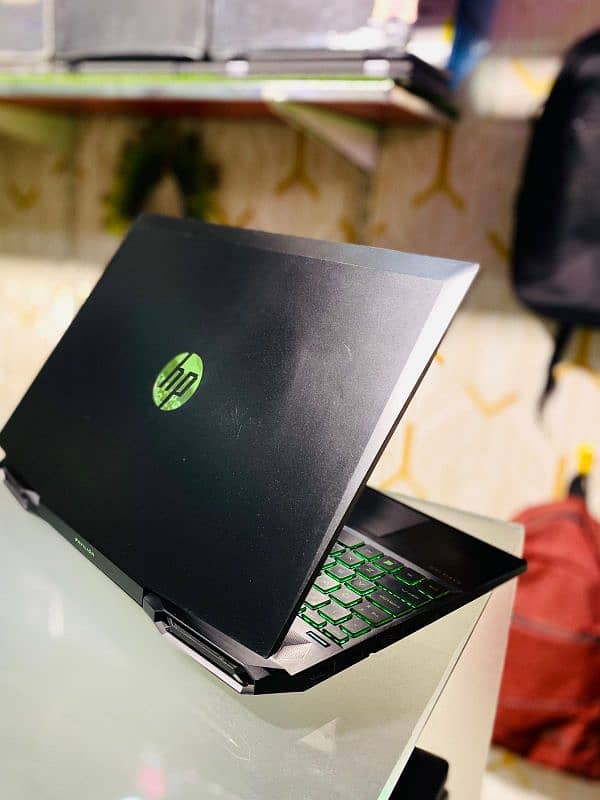 Hp Pavilion 15 Gaming Laptop i5/10th gen - 16/512 ssd 4GB NVIDIA 3