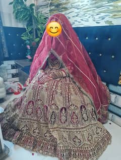 Bridal lehnga / Barat dress / wedding wear / bridal lehnga for sale