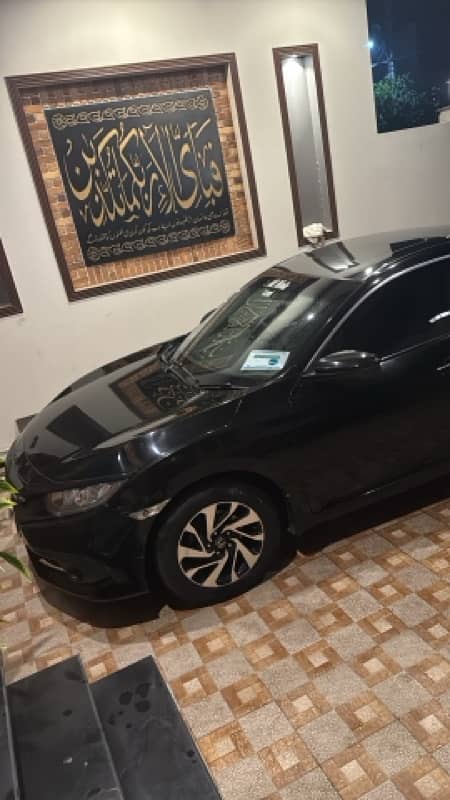 Honda Civic Oriel 2017/18 1