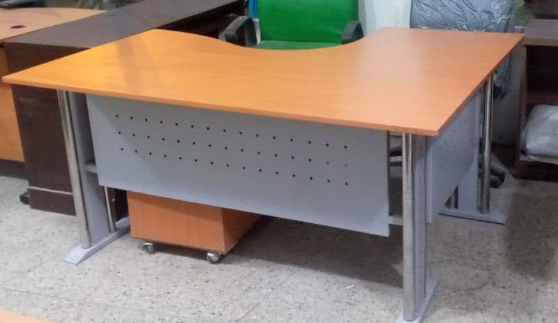 used office furniture sale for karachi 7