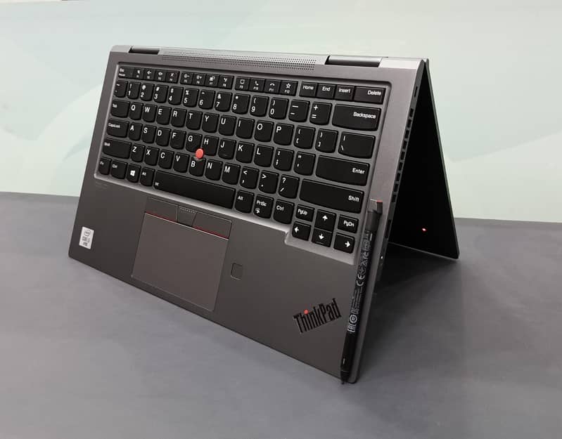 Lenovo ThinkPad X1 Yoga Gen 5 (2 in 1) |Core i5-10310U|8GB RAM|256 GB 7