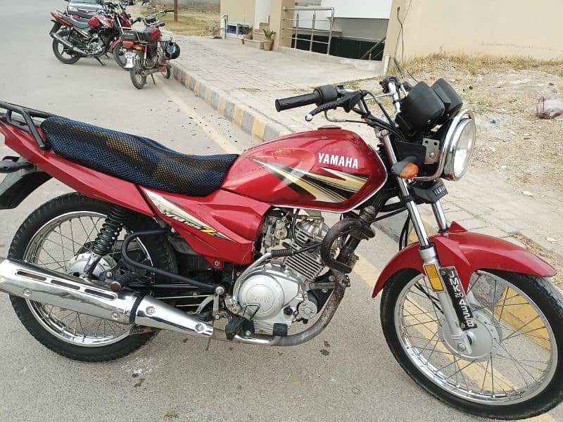 Yamaha  YB 125Z  ( Model  2019)  Total Genuine 1