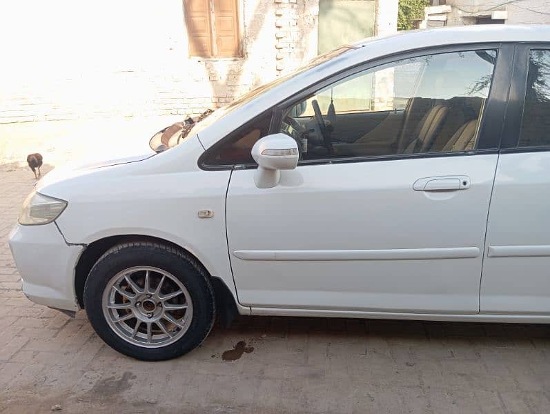 Honda City IDSI 2006 17