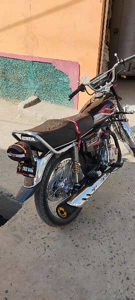 Exchange possible with Yamaha YBR 2