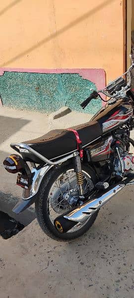 Exchange possible with Yamaha YBR 4