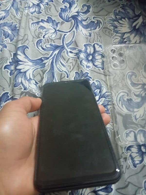 samsung a13 4/64gb non pta . 10/10 condition . exchange possible . 3