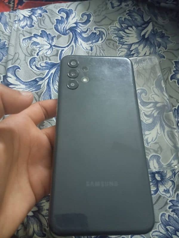 samsung a13 4/64gb non pta . 10/10 condition . exchange possible . 5