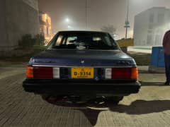 Nissan Sunny 1985