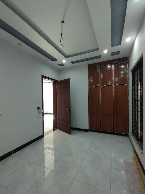 10 Marla Upper Portion For Rent Hot Location 1