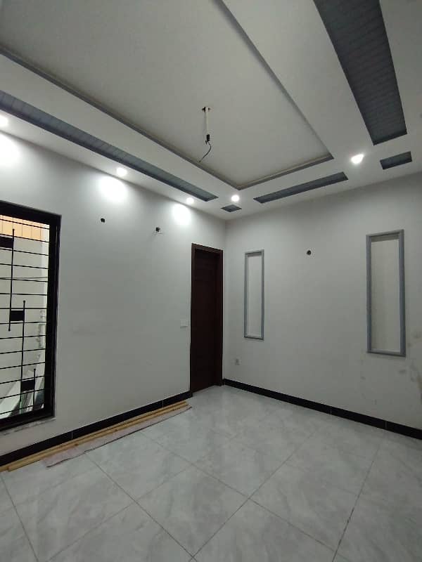 10 Marla Upper Portion For Rent Hot Location 3