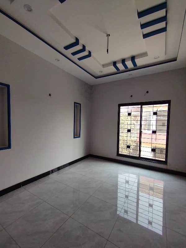 10 Marla Upper Portion For Rent Hot Location 9