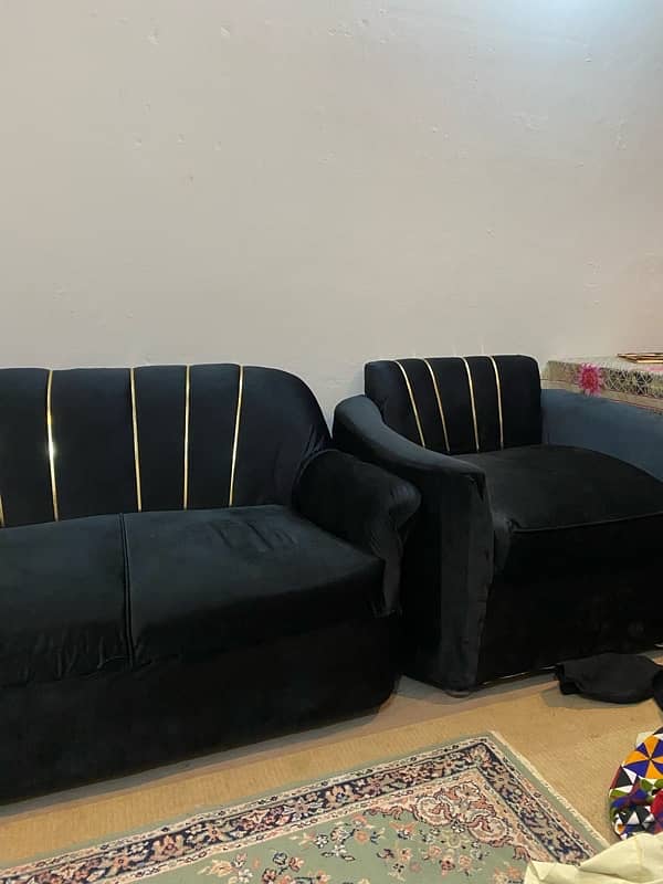 black sofa 7 seater for sale j 3