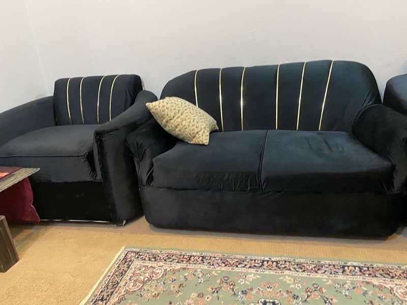 black sofa 7 seater for sale j 6