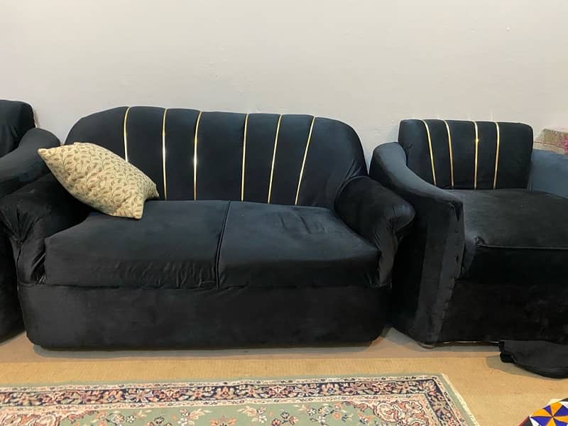 black sofa 7 seater for sale j 7