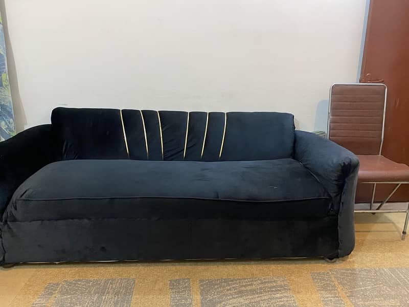 black sofa 7 seater for sale j 8