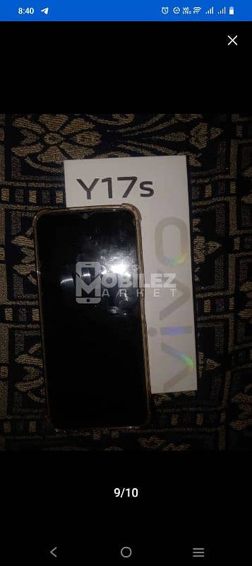 vivo Y17s mobile with 4 + 4 128 Ram Rom and 8MP Front and Back 50+2 MP 1