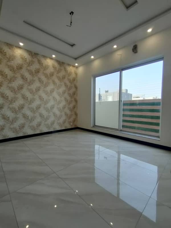 "Luxurious Modern Home For Sale In DHA Phase 8, Lahore A Masterpiece Of Elegance And Durability!" 100% Original Pics. . . 6