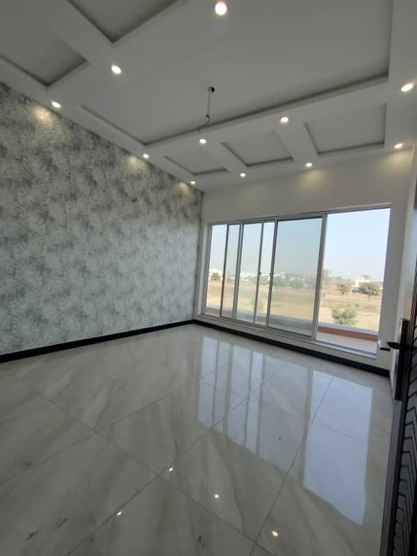 "Luxurious Modern Home For Sale In DHA Phase 8, Lahore A Masterpiece Of Elegance And Durability!" 100% Original Pics. . . 27