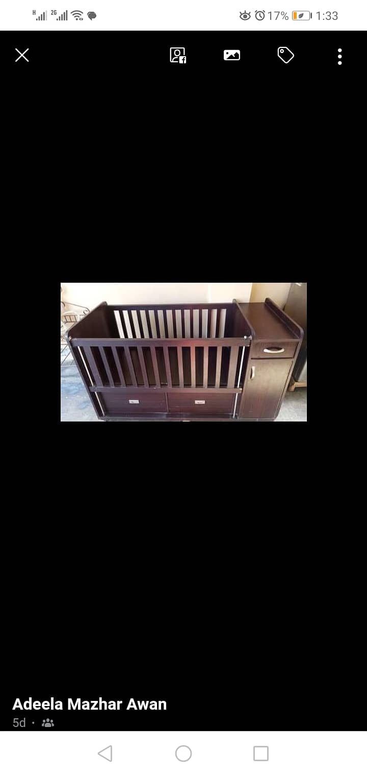 Baby cot with mattress in very good condition. Just as new 0