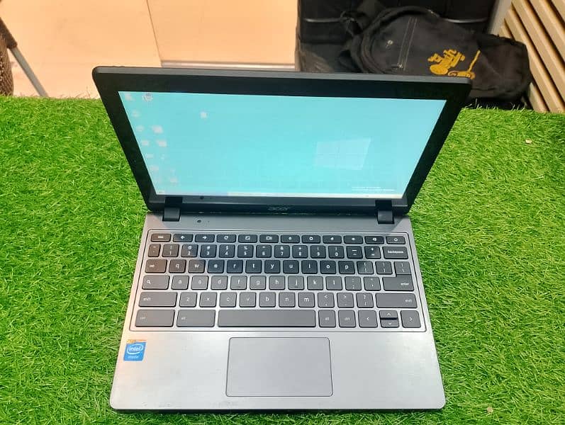 acer laptop in 5th generation laptop touch screen 4