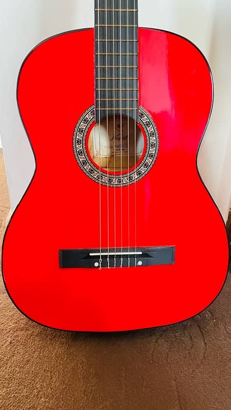 Kapok Classical Guitar MAG1611 – Like New, Barely Used 2