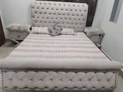 Urgent Sale Velvet bed set