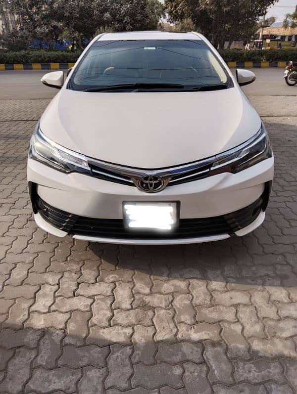 Toyota Altis Grande 2020 1