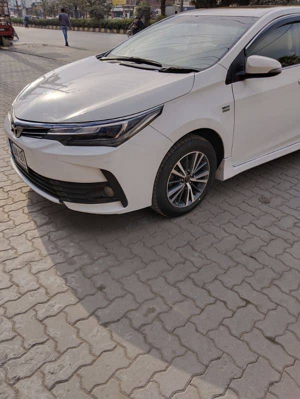 Toyota Altis Grande 2020 4