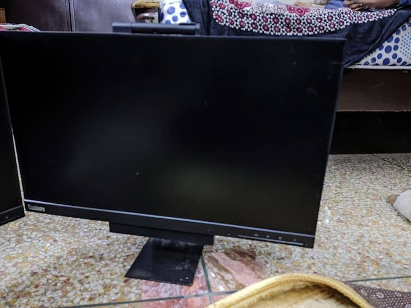 Lenovo monitor 3