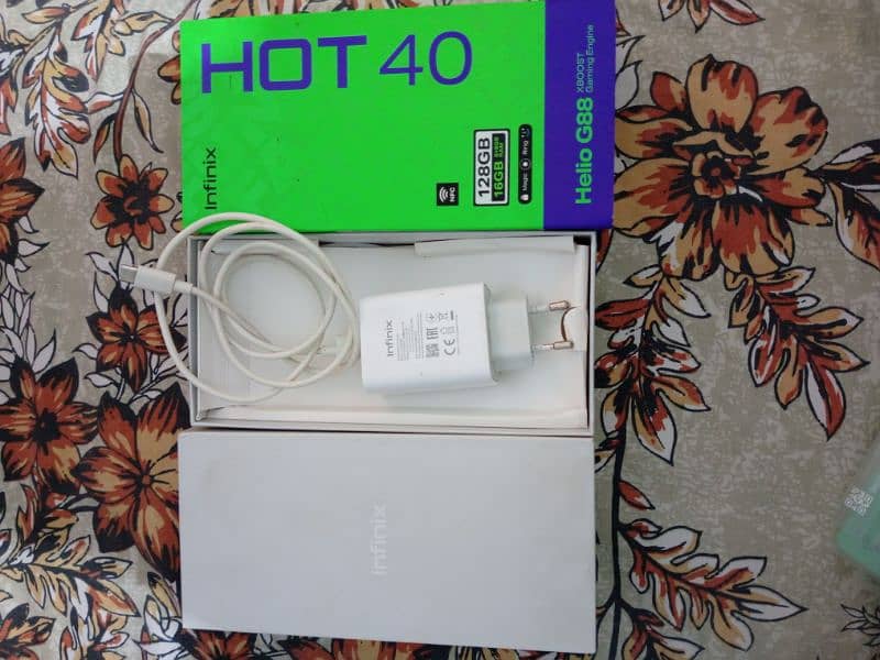 Infinix hot 40 3