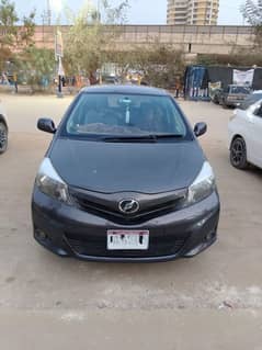 Toyota Vitz 2014