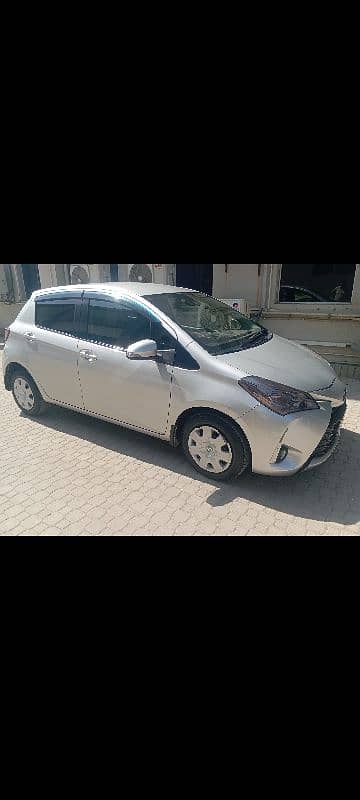 Toyota Vitz 2019 4