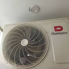 Dawlance 1.5 ton DC inverter heat and cool