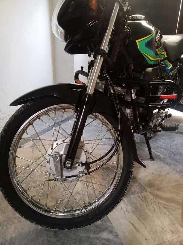 Honda prider 100 cc 5