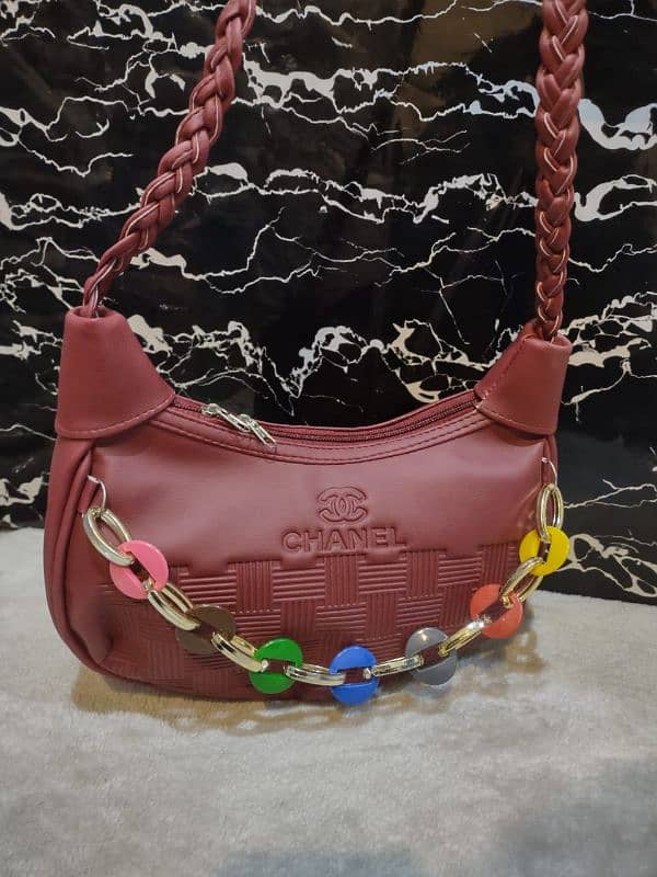 handbags available 6