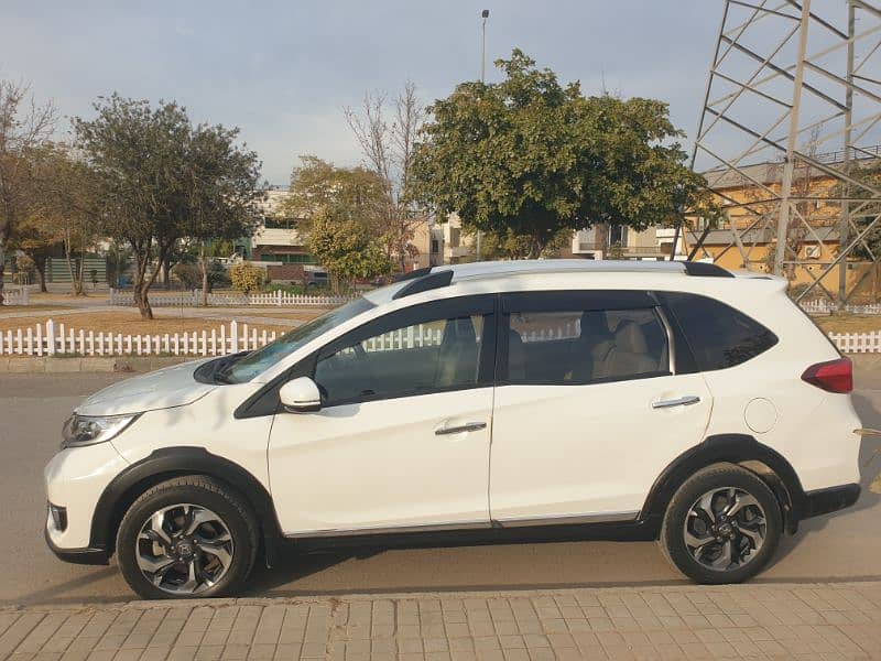 Honda BR-V S pakage 1