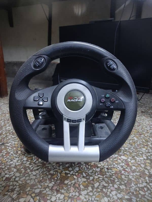 steering wheel 1