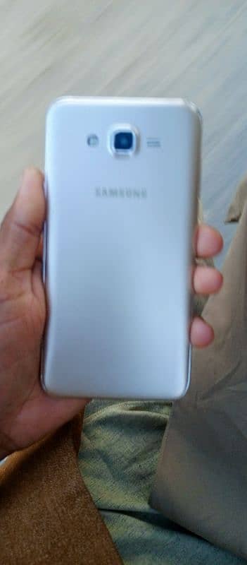 samsung j7 2