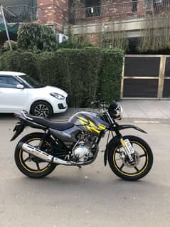 YAMAHA YBR 125G 2020 Mint Condition Contact: 0300/4423/707