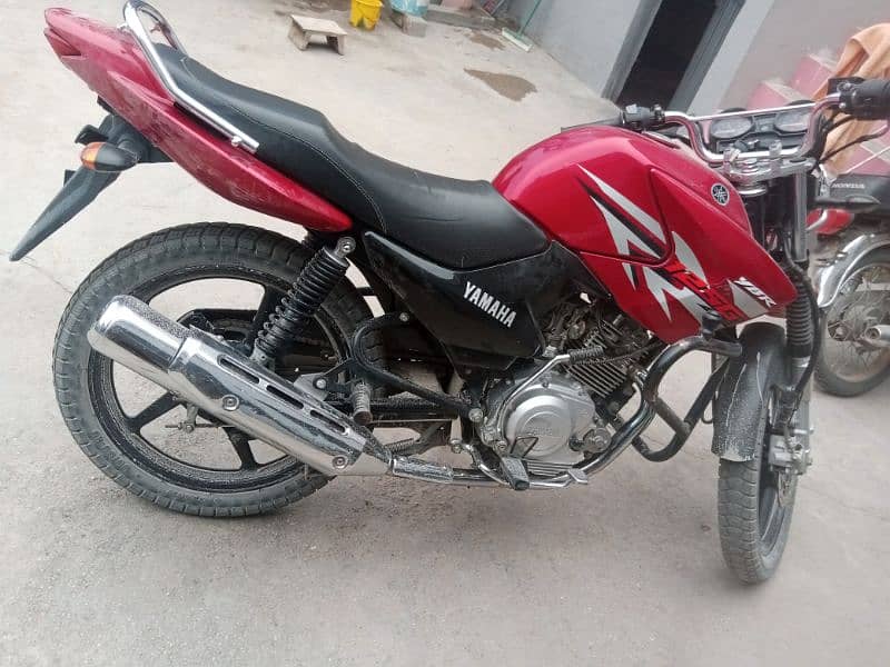 Yamaha YBR 125G 2018 model 0