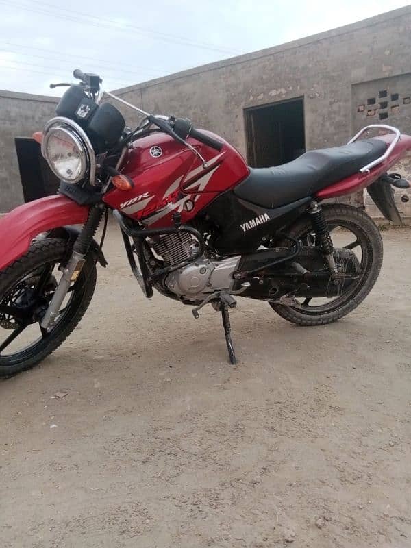 Yamaha YBR 125G 2018 model 3