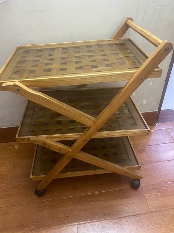 Tea trolley 1