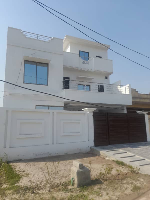 10 marla double story brand new luxiours house for rent 0