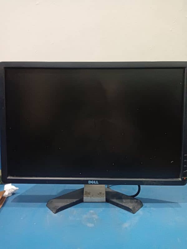 20 inch LCD monitor 2