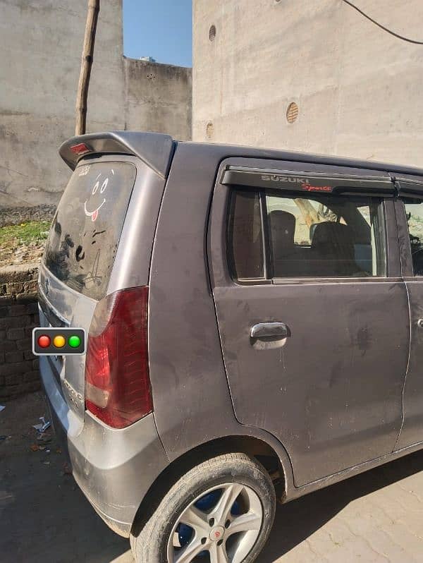 Suzuki Wagon R 2019 1