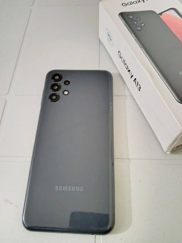 Samsung Galaxy A13 (black) 2