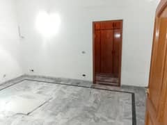 1 kanal outstanding independent full house 6 bedroom in DHA phase 3 block z for rent