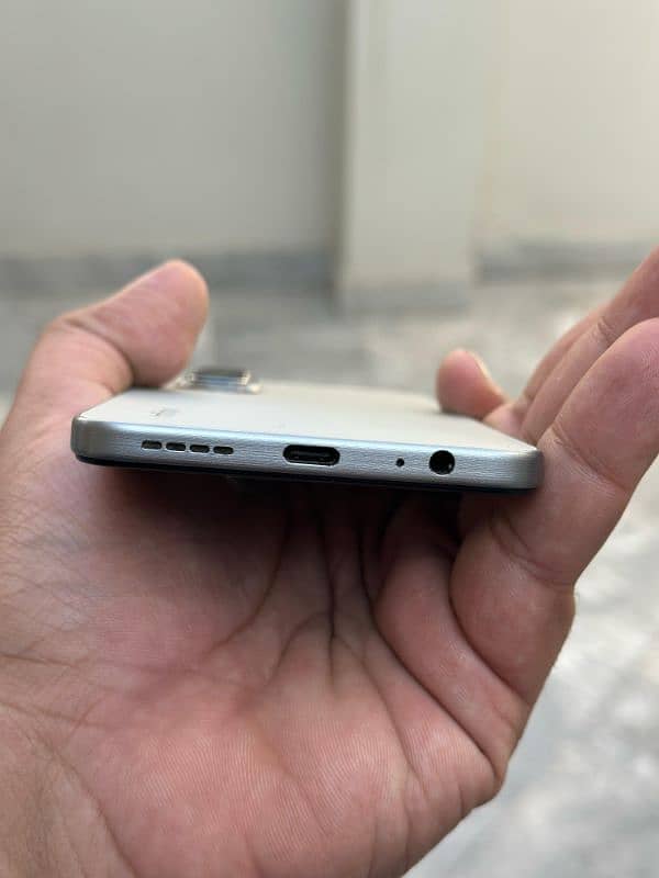 Infinix Hot 50 pro 3