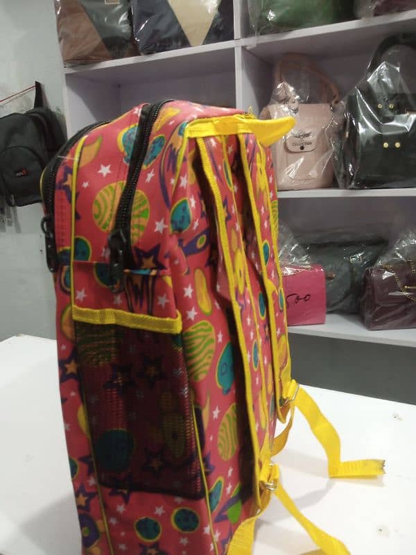 sehool bag far sal price market sa narmal 2