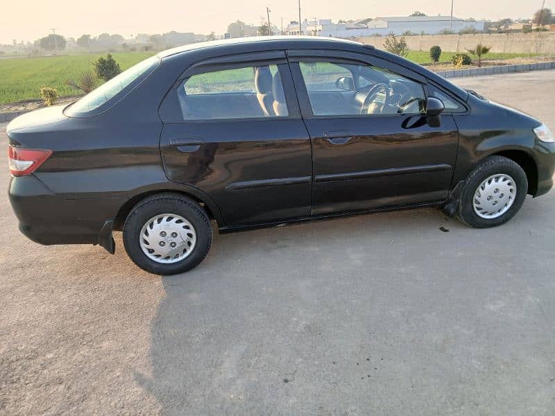 Honda City IDSI 2005 4